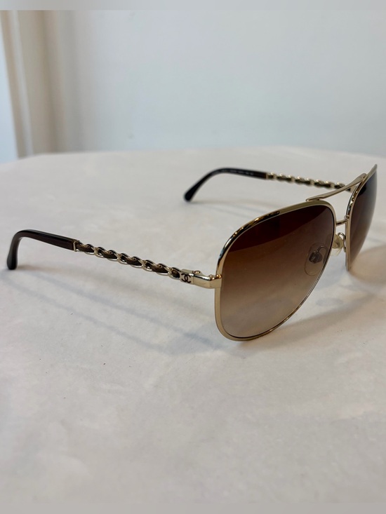 CHANEL Aviator Sunglasses, Brn leather/gold chain temples,CCs, brn gradient lens main image 7